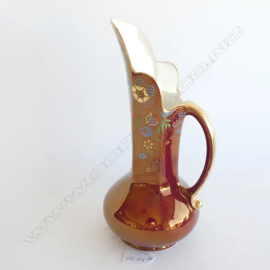 A Crown Devon rouge royale jug